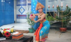 tarian Bali